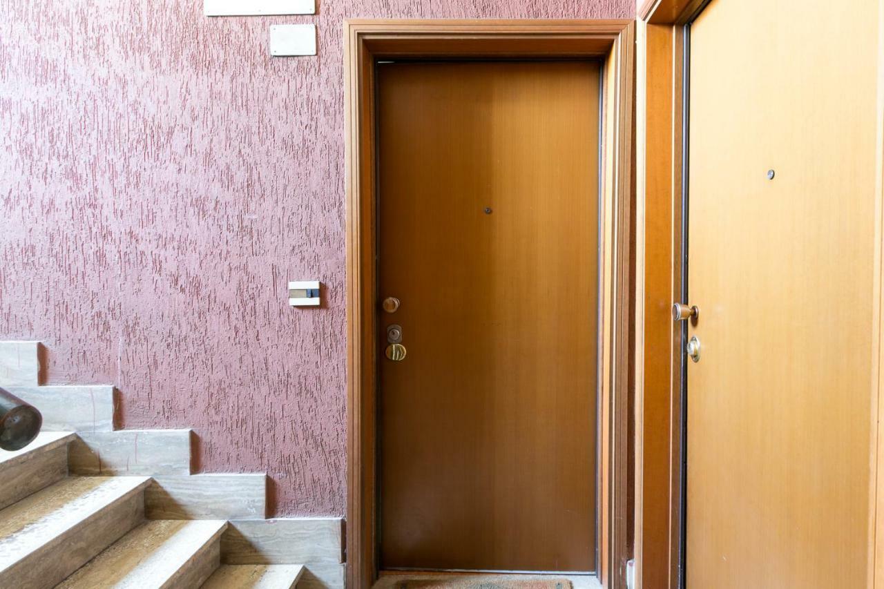 Bed and Breakfast Vacanze Romane Exterior foto
