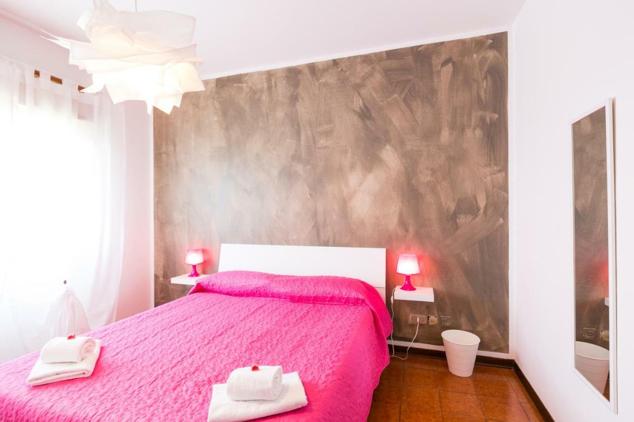 Bed and Breakfast Vacanze Romane Exterior foto